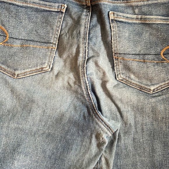 American eagle jeans, relatively good quality. - Picture 4 of 5